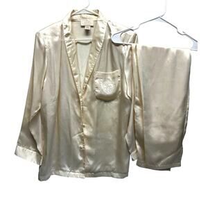 Today Tonight Vintage Pajama Set Cream Satiny Size M Long Sleeve Long Pants
